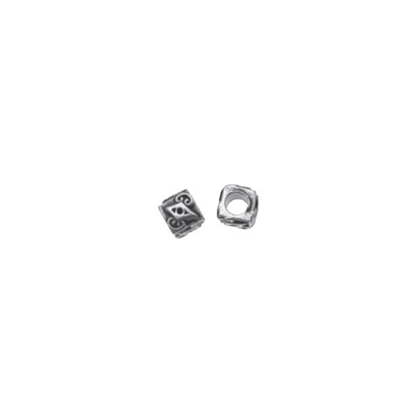 Charm Cube, 1cm, silver color