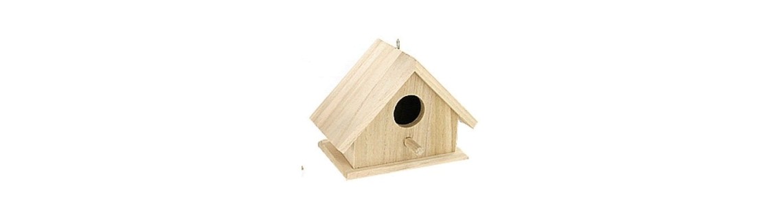 Bird houses and wind chimes